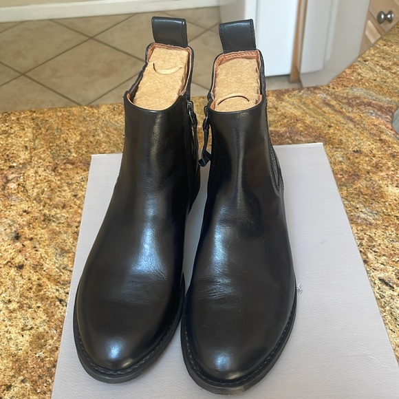 Franco Sarto Black Leather LINC Chelsea Boots Size 6.5 - Picture 2 of 5